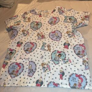 Precious Moments Medical Scrub Top Christmas Sz Large EUC
